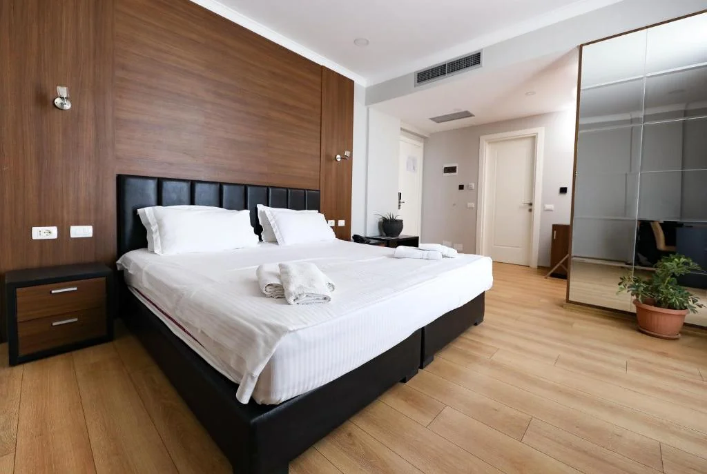 Hotel Adea Vlore - Fotoja 3