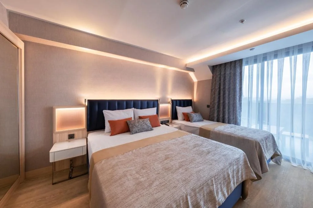 Lago Hotel - Fotoja 2