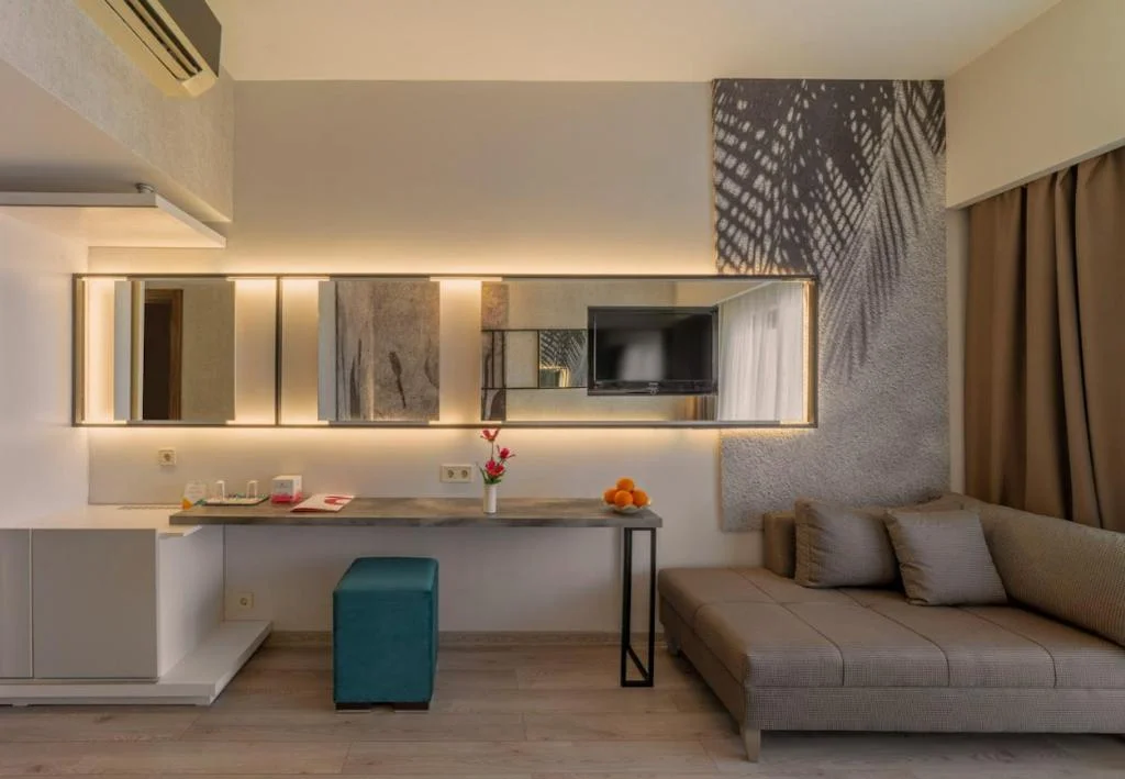 Turan Prince World - Fotoja 8