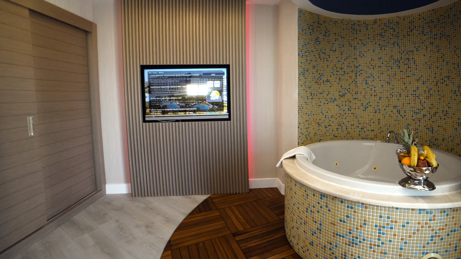 Royal Wings - Fotoja 6