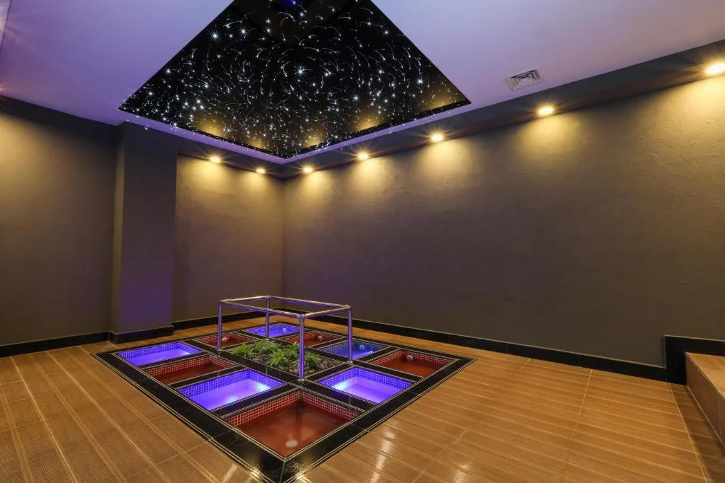 Sherwood Exclusive Lara - Fotoja 2