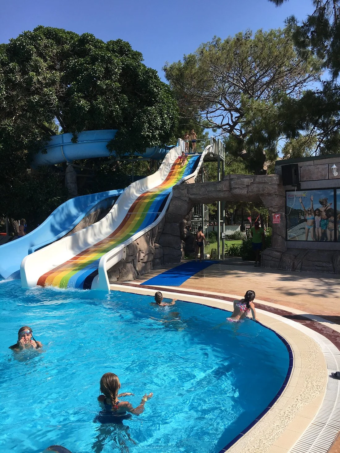 Fun & Sun Club Saphire