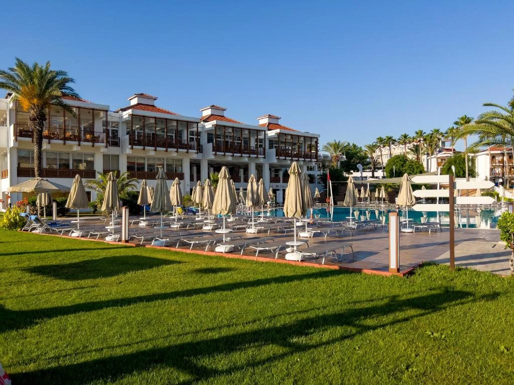 AQI Hydros Club - Fotoja 3